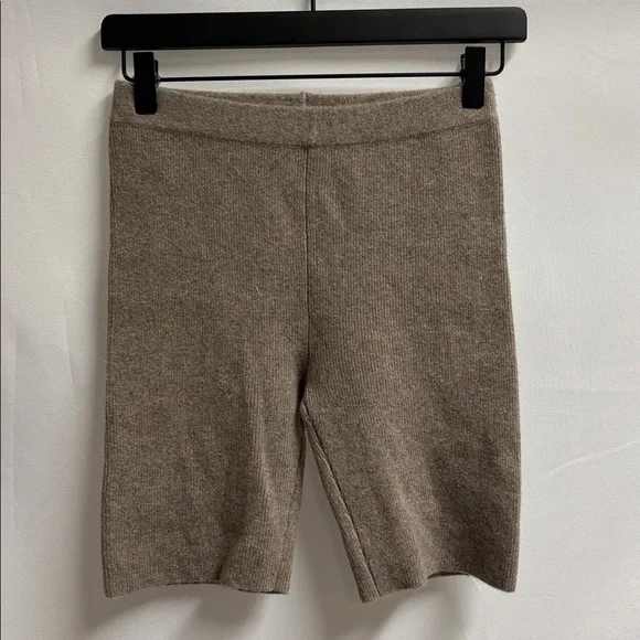 NAADAM Cashmere Biker Shorts Tan Size Small